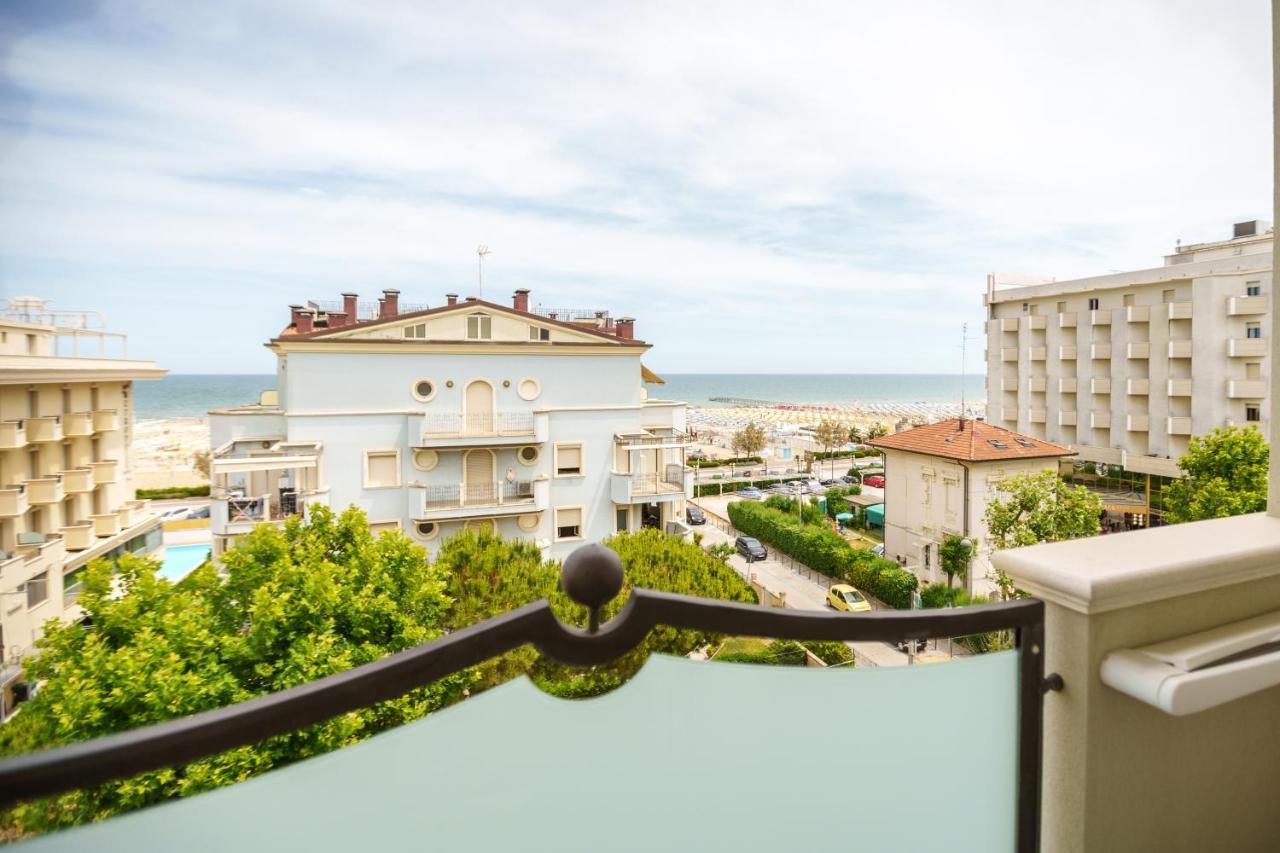 Hotel Rex ريميني المظهر الخارجي الصورة