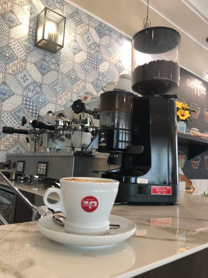 Hotel Rex ريميني المظهر الخارجي الصورة