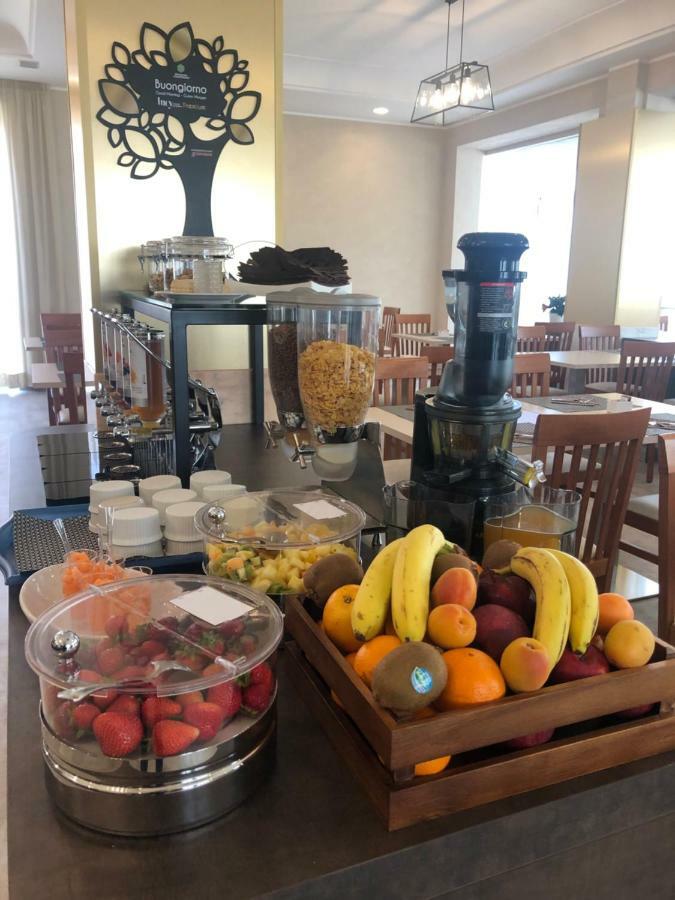 Hotel Rex ريميني المظهر الخارجي الصورة